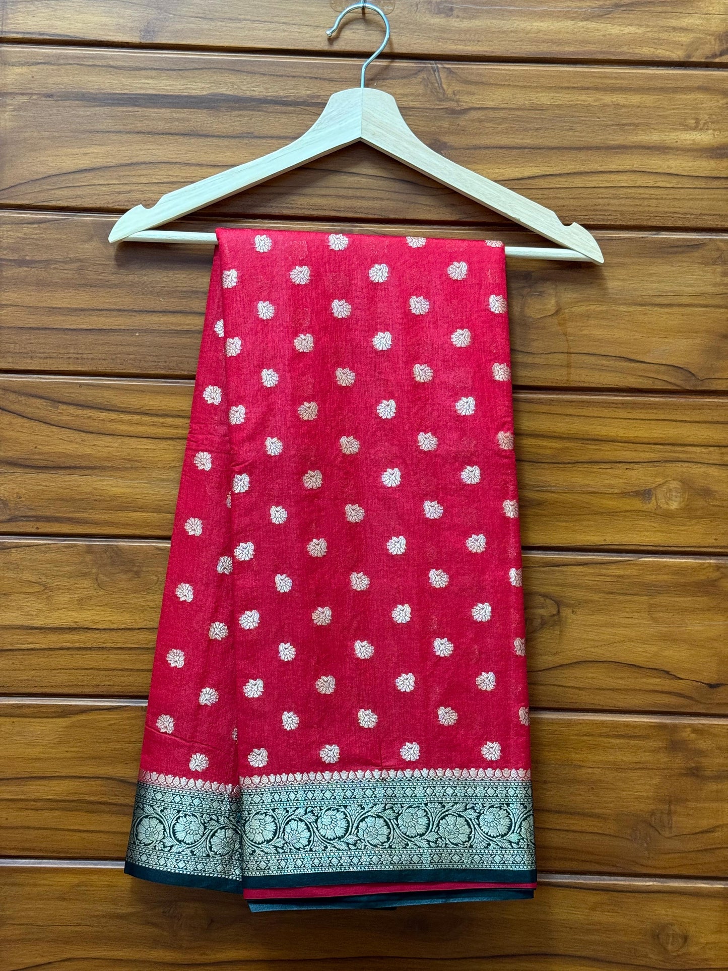Banarasi silk 1000 butta saree