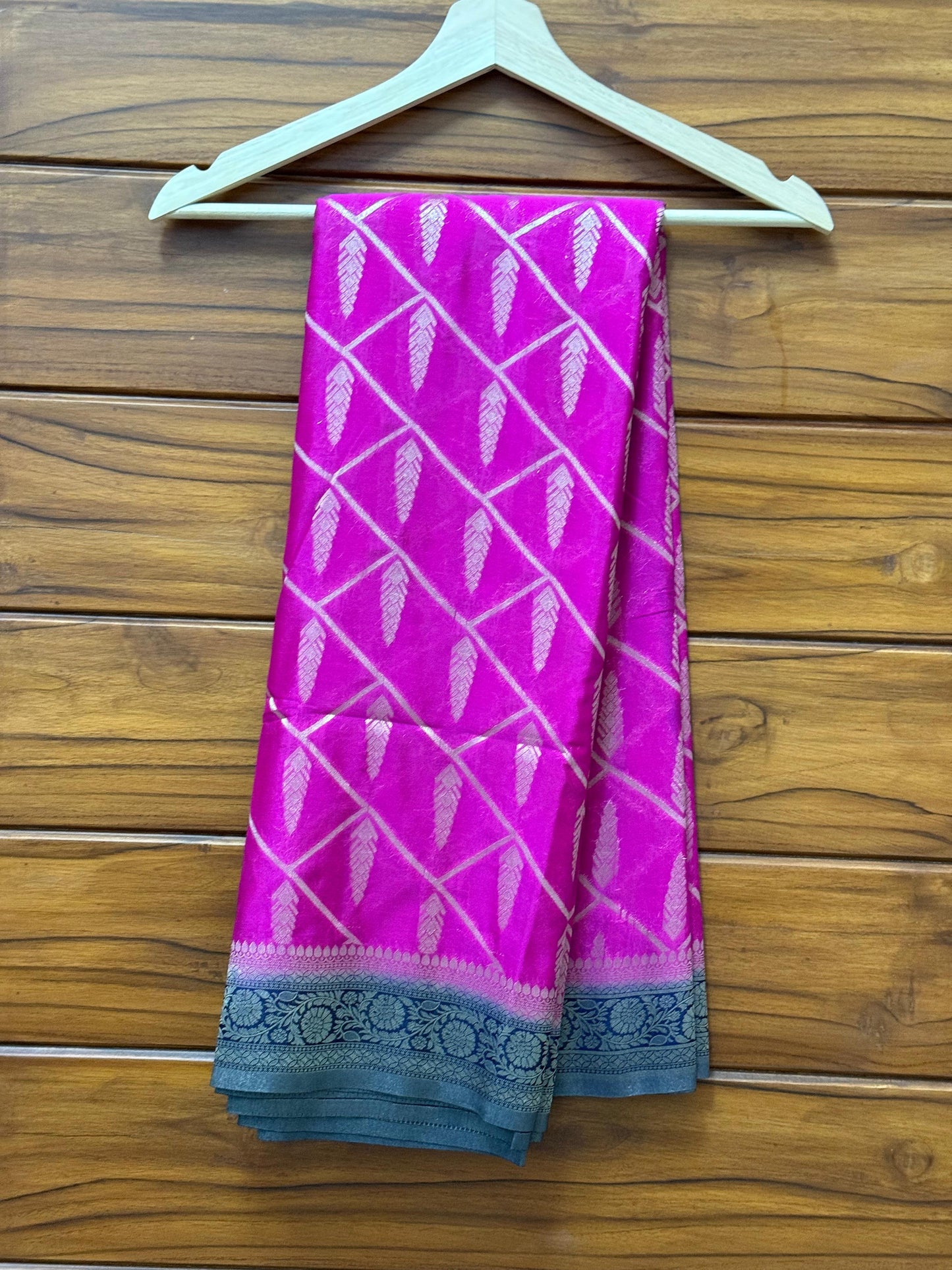 Kaddi Georgette Silk saree