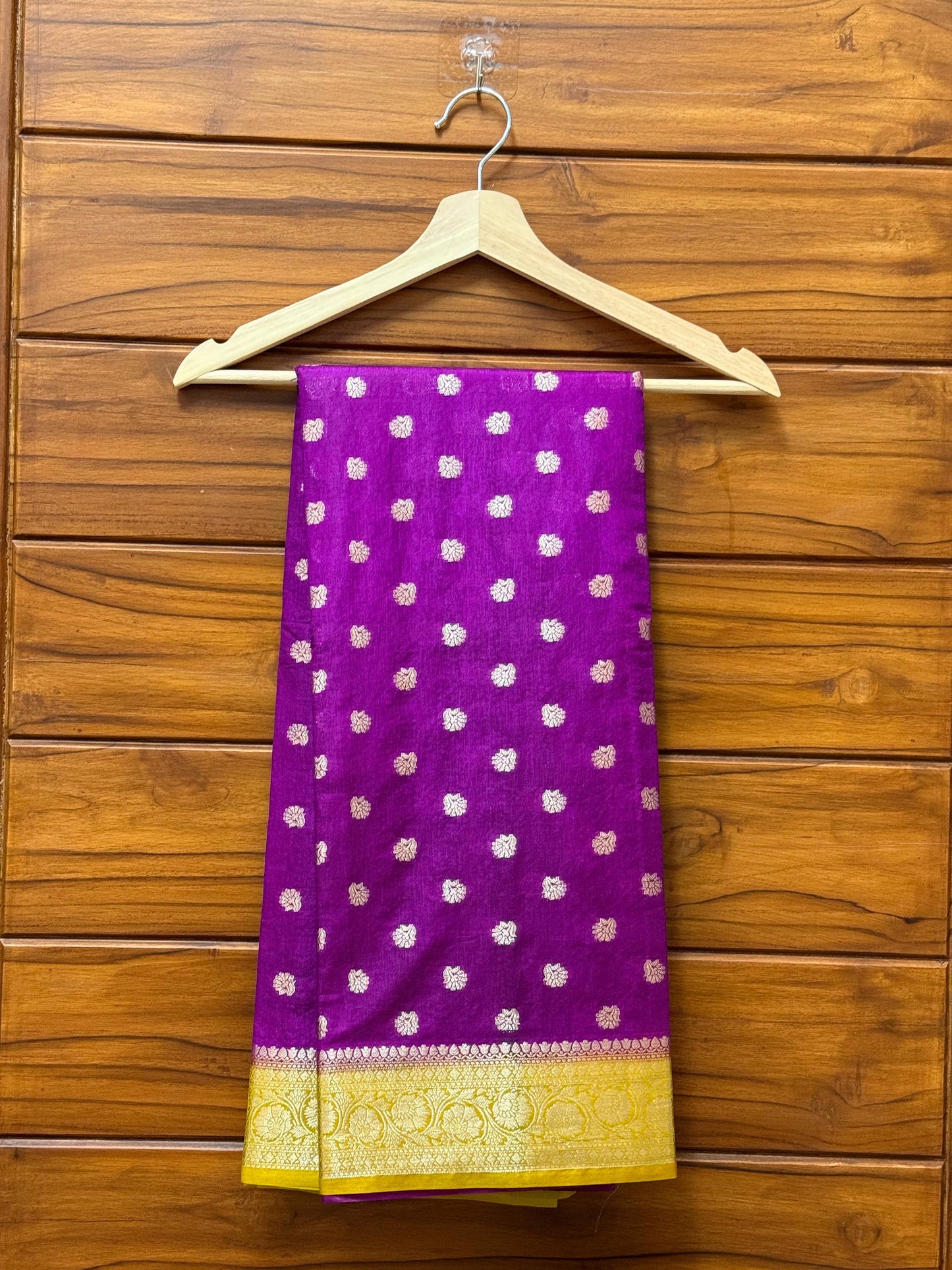 Banarasi silk 1000 butta saree